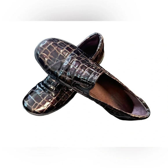 Clarks | Cognac Croc Embossed Slip On Loafers (9) - Picture 1 of 5